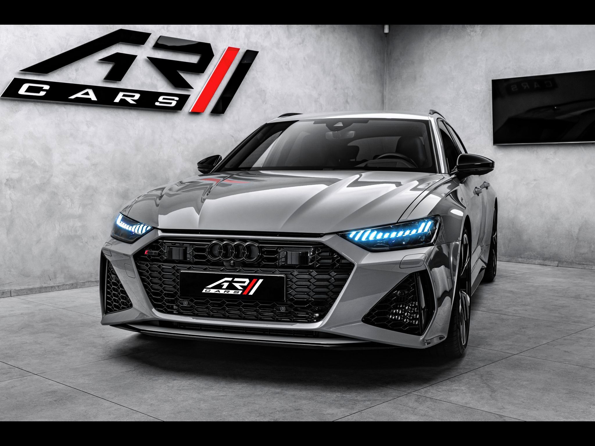 Audi RS6, Avant Dynamic Plus Keramiky - fotka 4