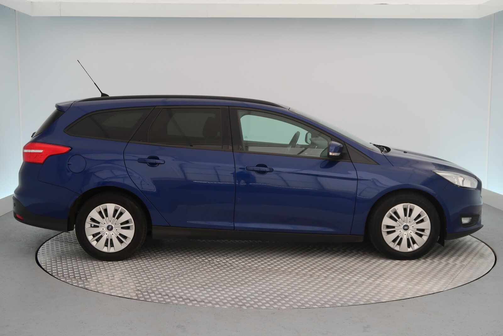 Ford Focus, 1.5 TDCi, Navi - fotka 6
