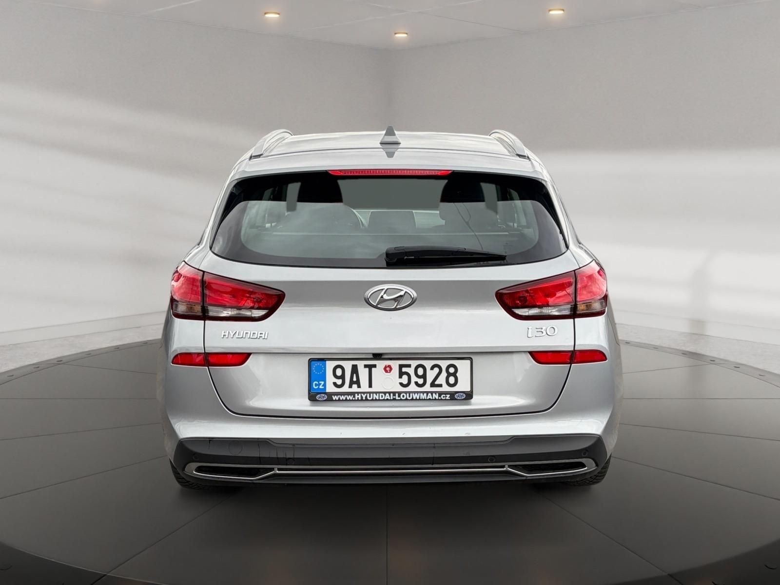 Hyundai i30, COMFORT 1.0TGDI 88kW CZ DPH - fotka 5