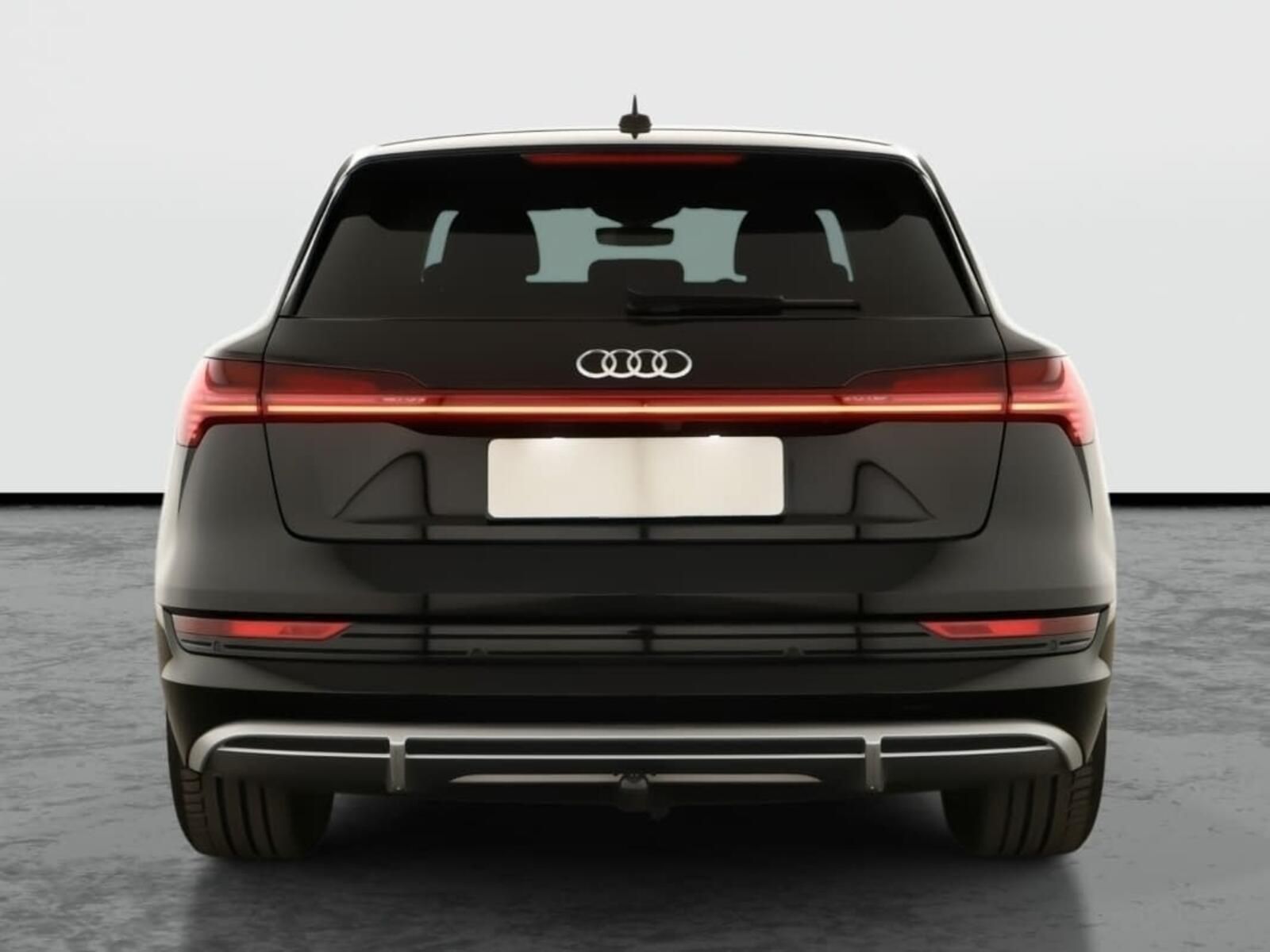 Audi e-tron, e-tron 50 quattro, SoH 96% - fotka 4