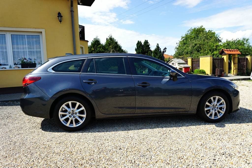 Mazda 6, 6 2.0 107 kW - fotka 3
