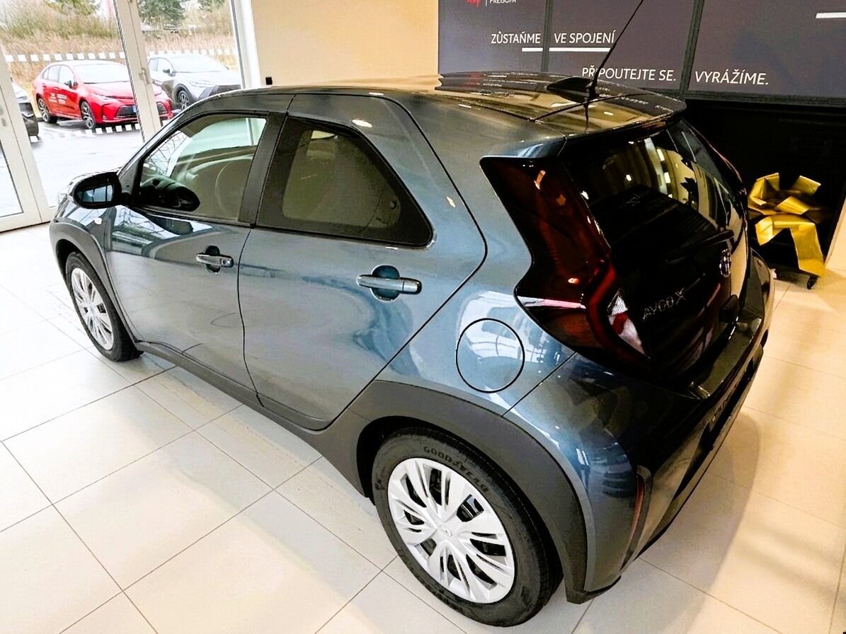 Toyota Aygo, 1,5   X Active 2026 - fotka 4