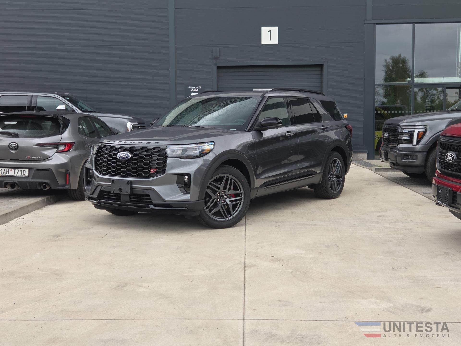 Ford Explorer, 2025 Explorer ST 4x4