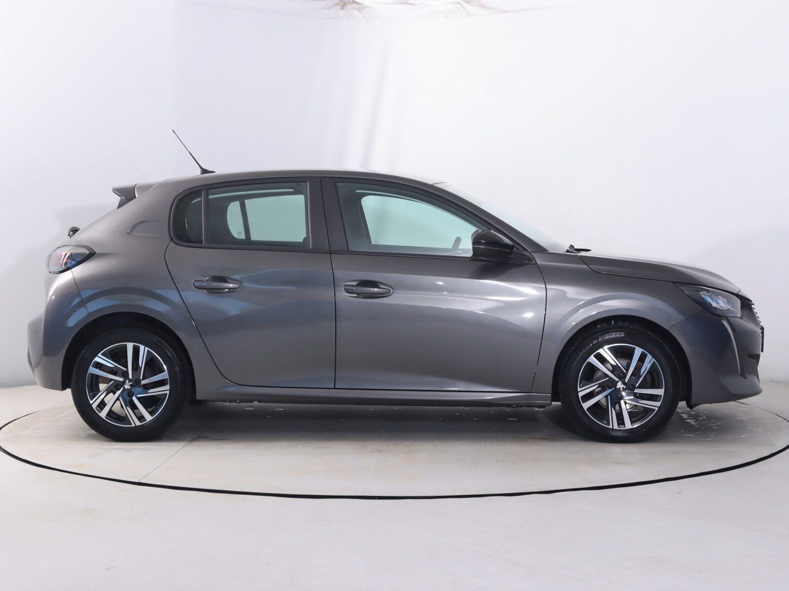 Peugeot 208, 1.2 PureTech, Active - fotka 6