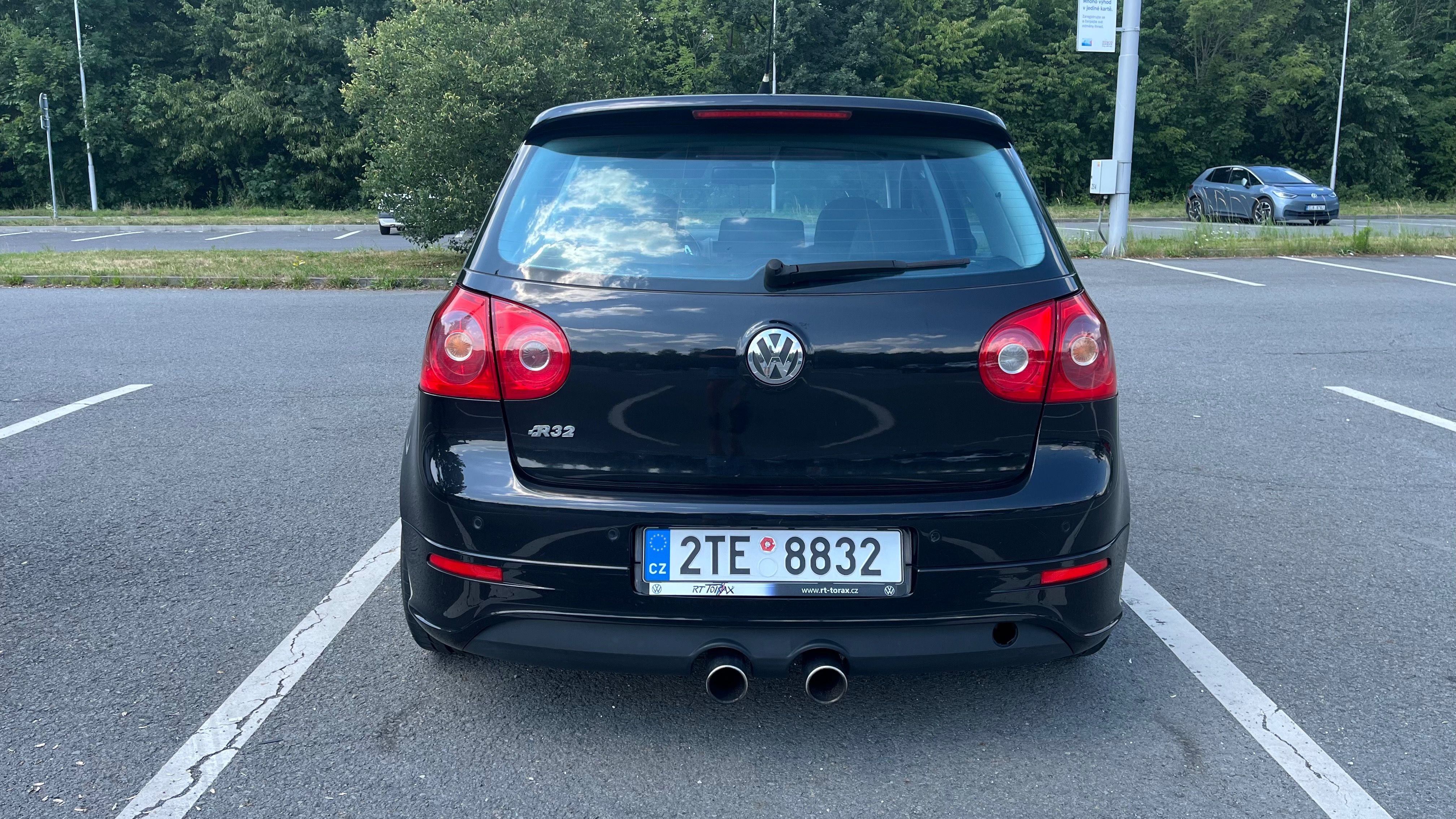 Volkswagen Golf, V R32, 3.2 vr6,dsg,5dv,rozvody - fotka 5