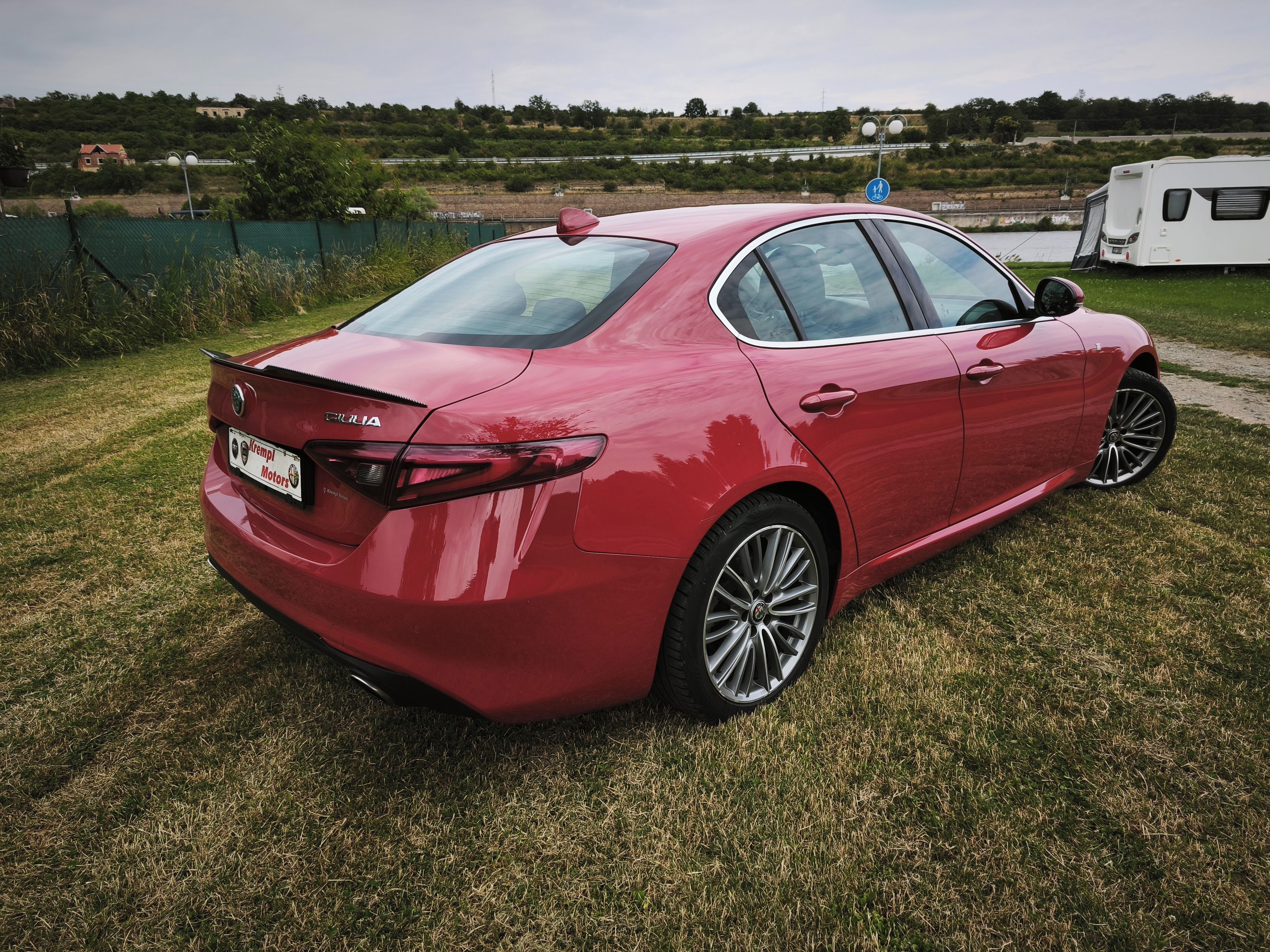 Alfa Romeo Giulia, 2,0TB TI - fotka 6