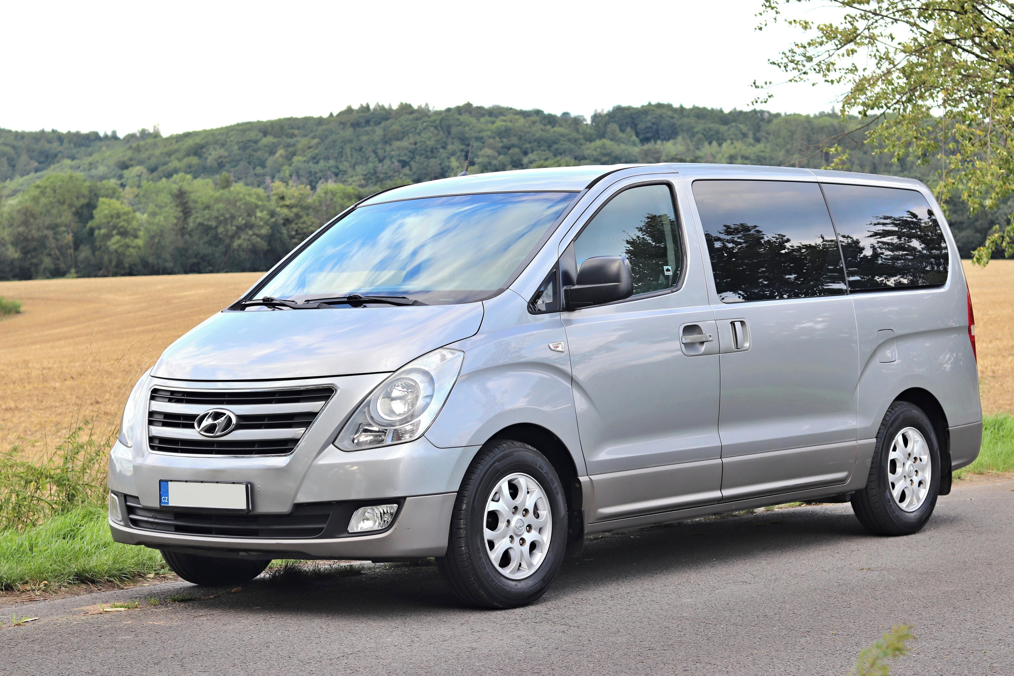 Hyundai H 1, 2,5 CRDi, 8 míst, CZ, 2xpneu