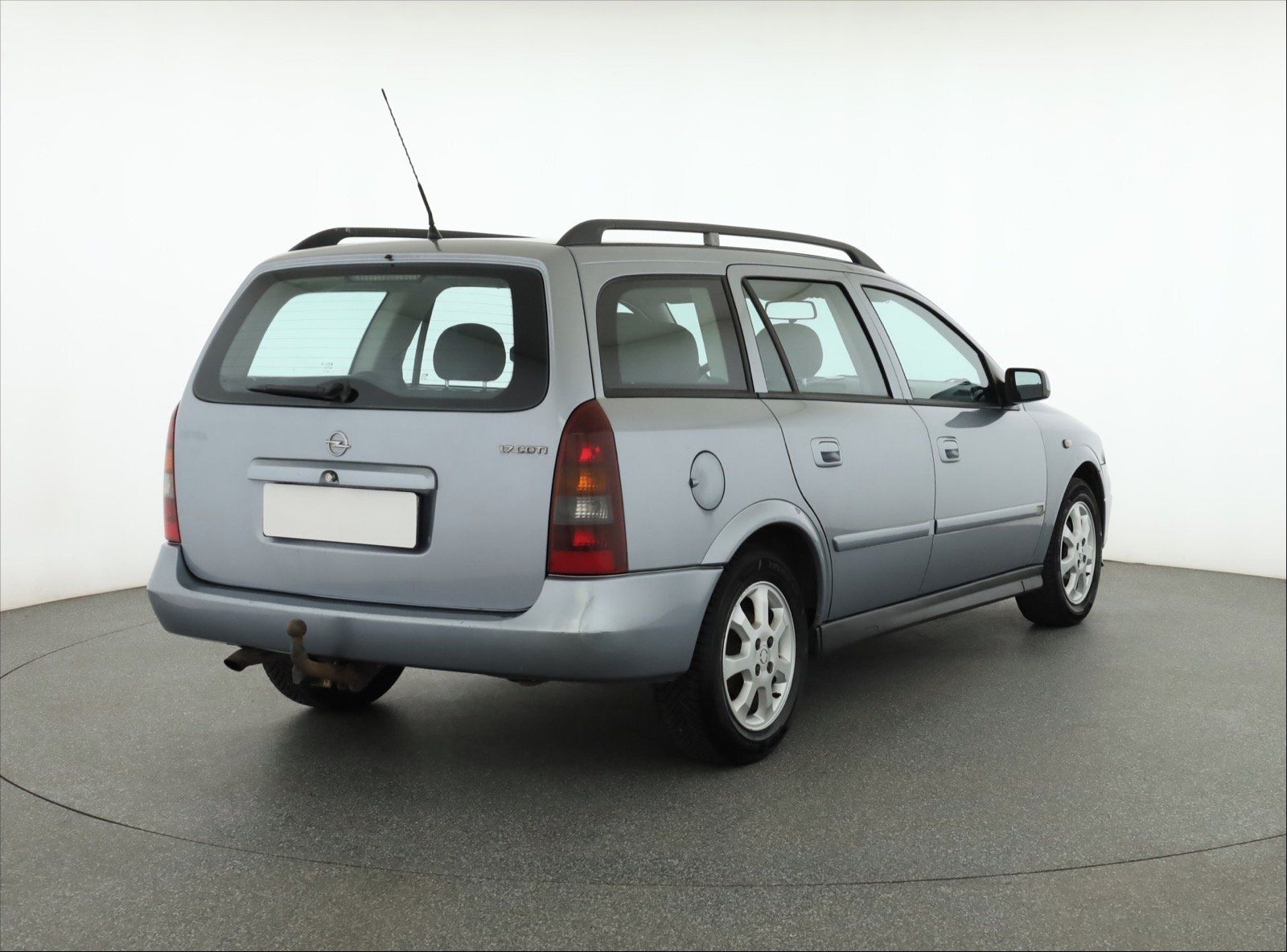 Opel Astra, 1.7 CDTI, Tažné, Klima - fotka 5