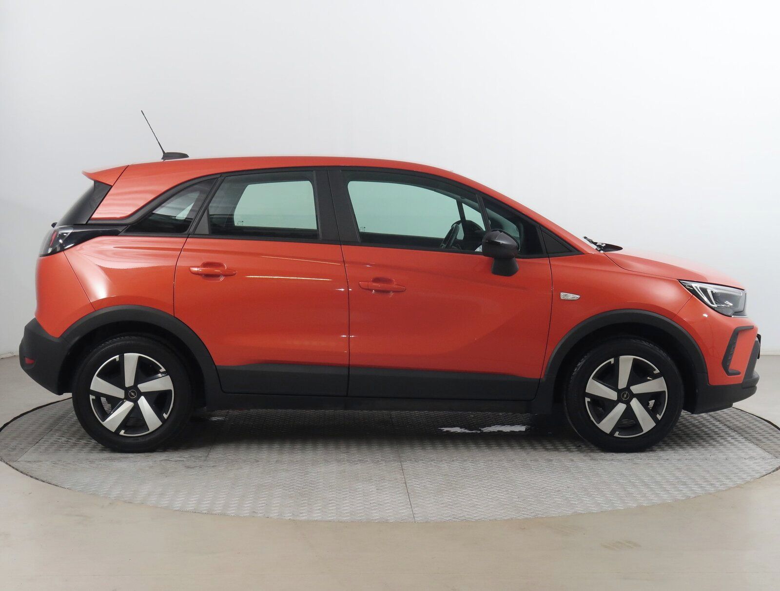 Opel Crossland, 1.2, Serv.kniha, Navi - fotka 6