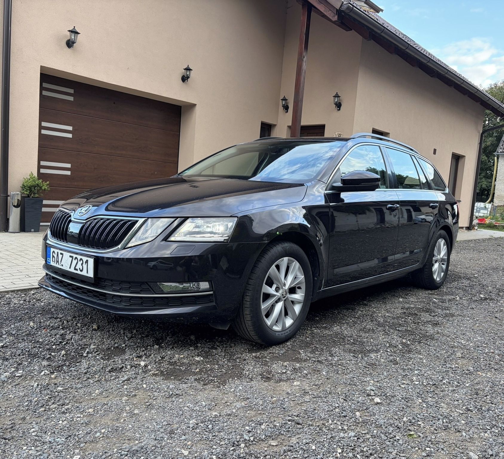 Škoda Octavia, 1.6 TDI STYLE. 85tis. km. ČR. - fotka 2