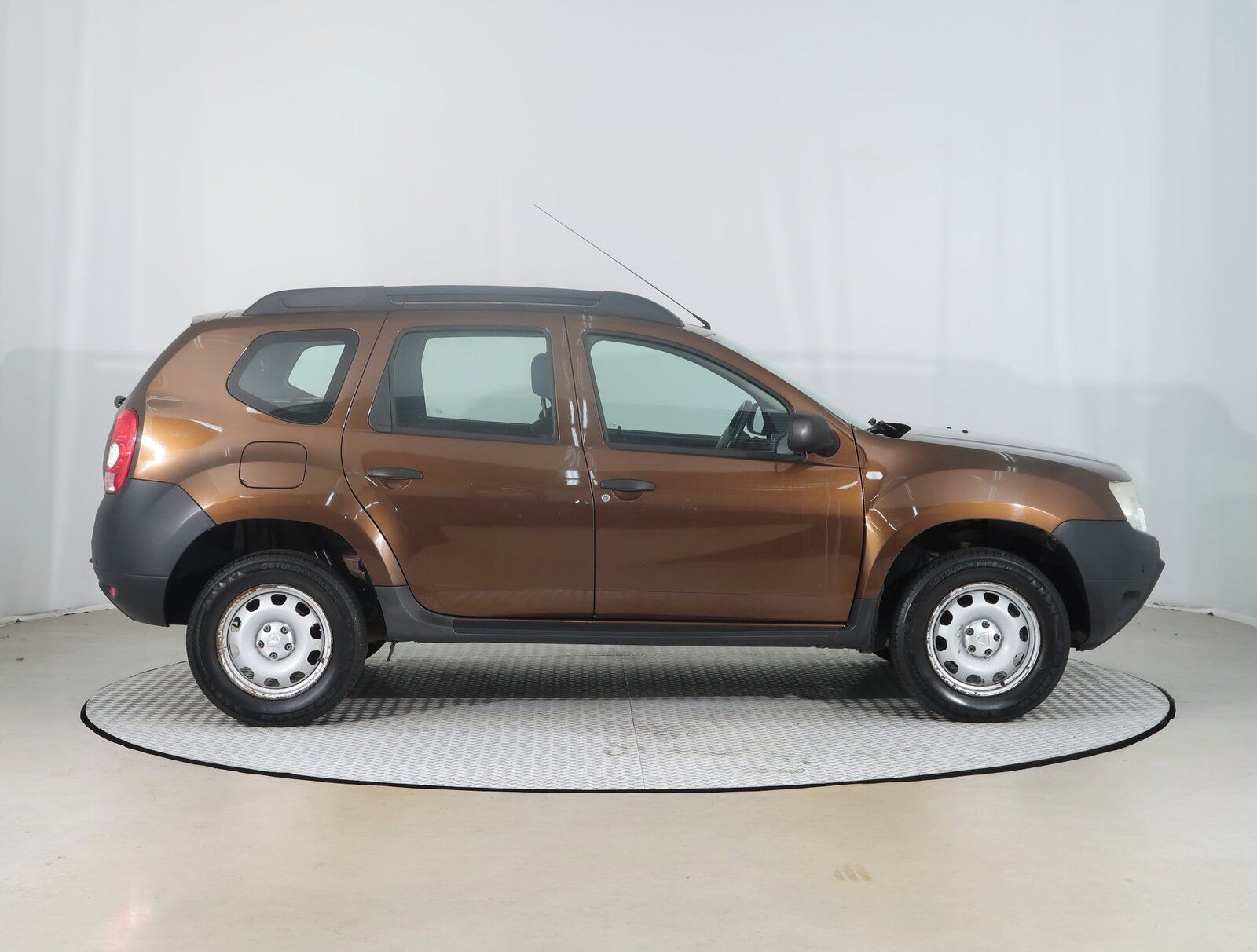 Dacia Duster, 1.6 16V - fotka 6