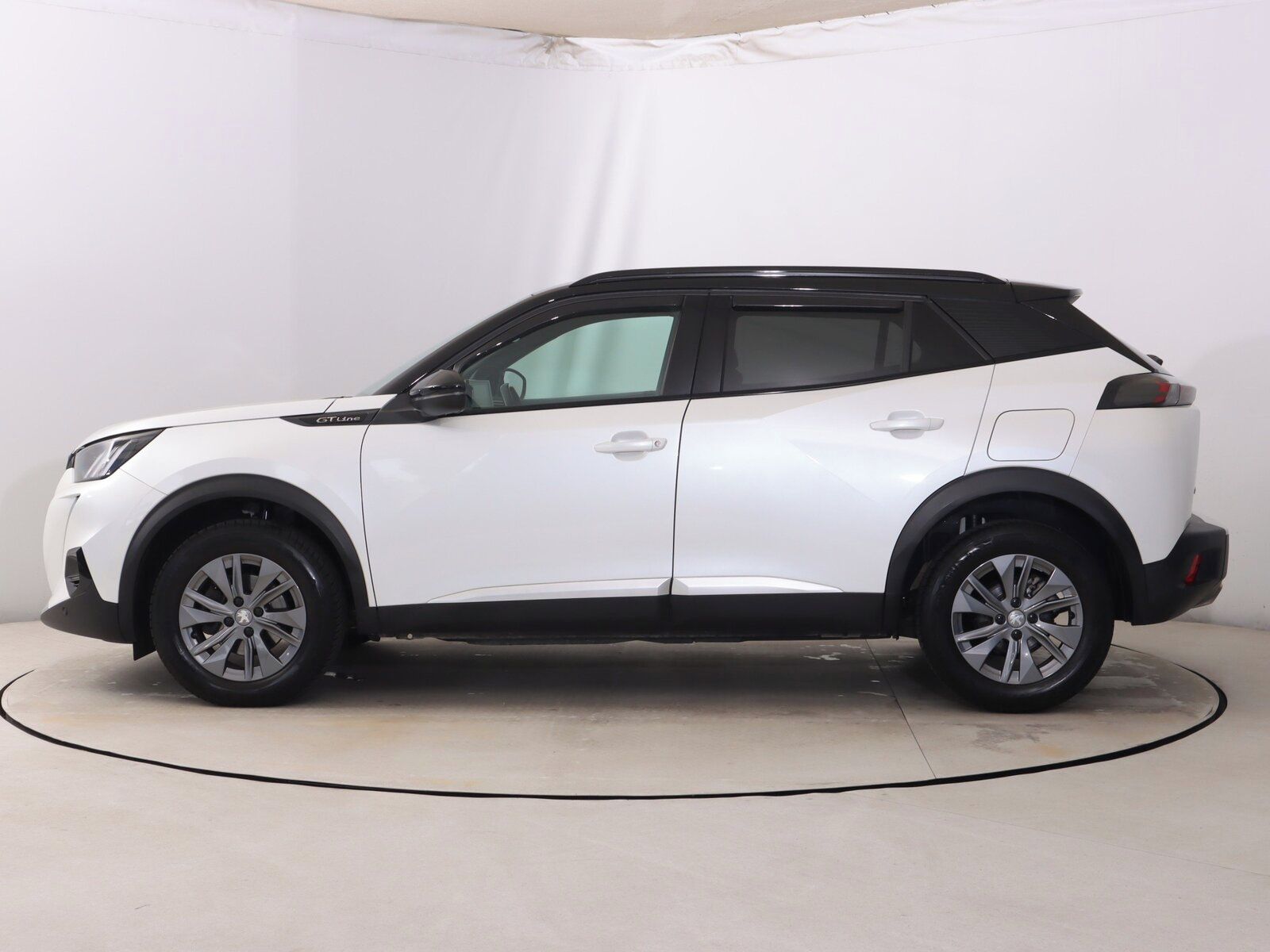 Peugeot 2008, 1.2 PureTech, GT Line - fotka 3