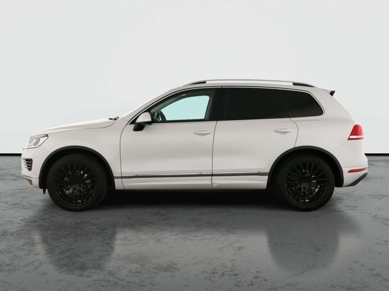 Volkswagen Touareg, 3.0 TDI, 4X4, Automat, Kůže - fotka 3