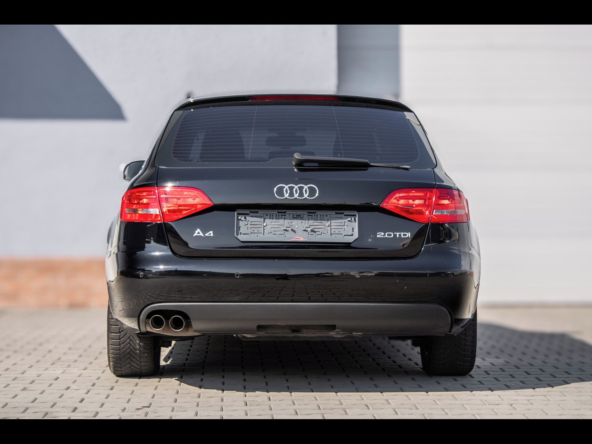 Audi A4, 2009 105kW - fotka 6