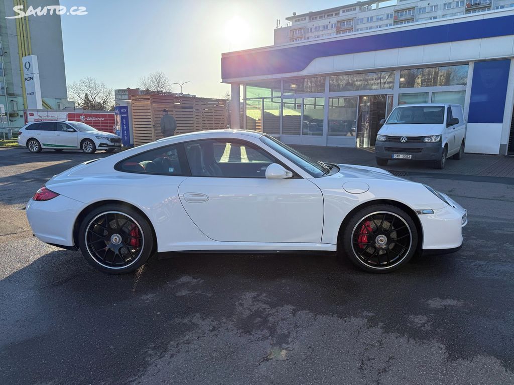 Porsche 911, 4 GTS - fotka 4
