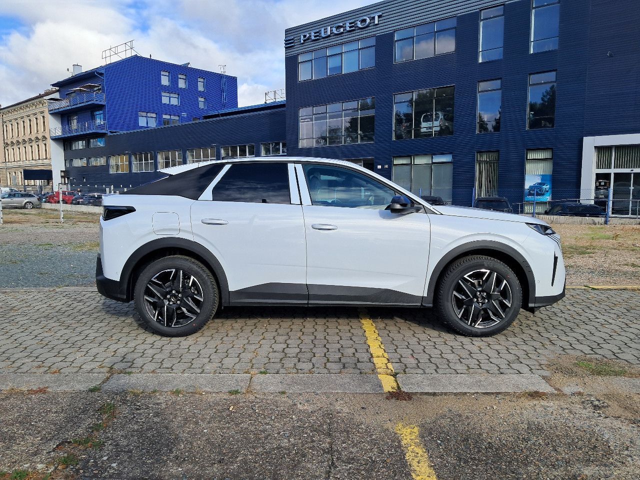 Peugeot 3008, BUSINESS Hybrid 145 e-DCS6 - fotka 4