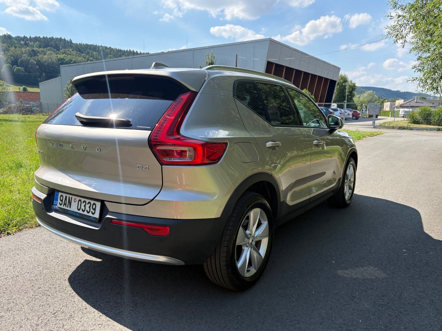 Volvo XC40, 2.0 145KW Aut Navi 1.CZ DPH - fotka 5