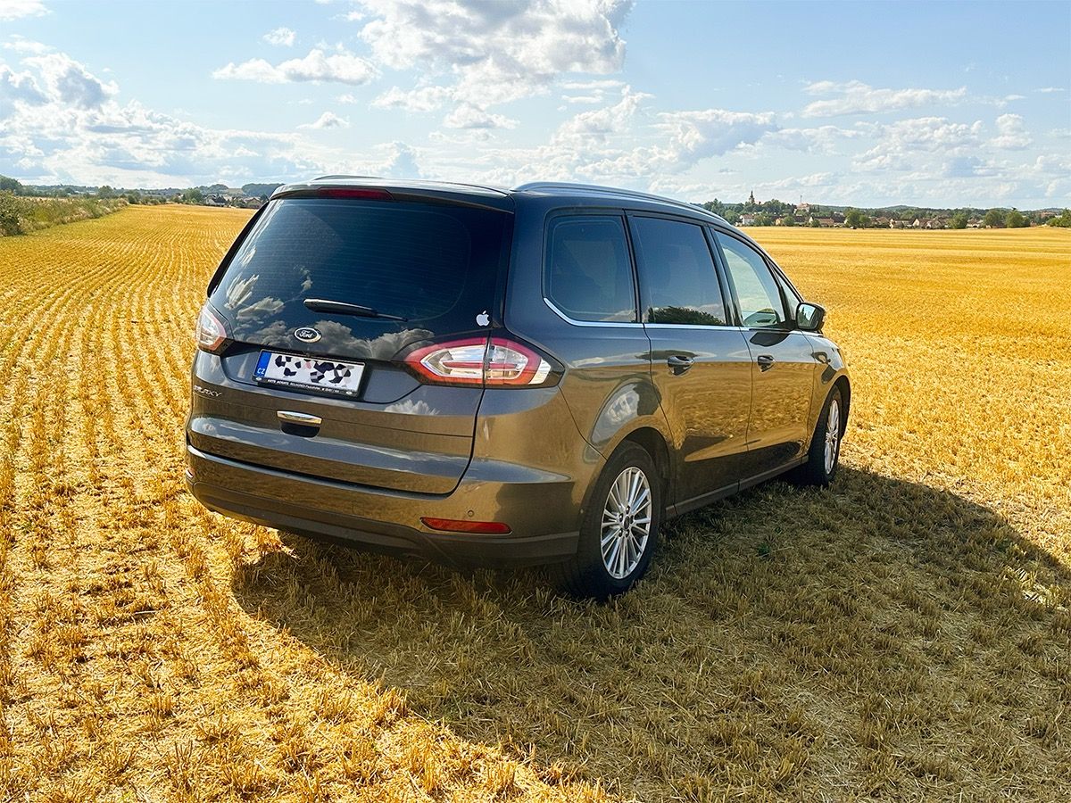 Ford Galaxy, 2.0 Titanium 7-míst spolehlivý - fotka 4