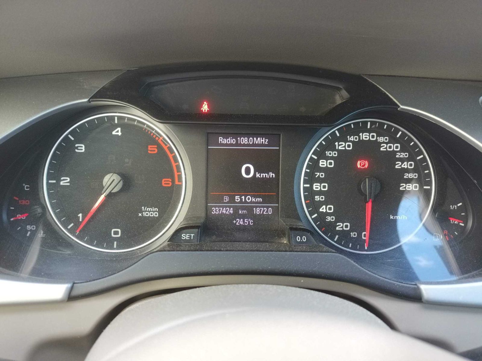 Audi A4, 2.0 TDI, po STK, Tažné - fotka 3