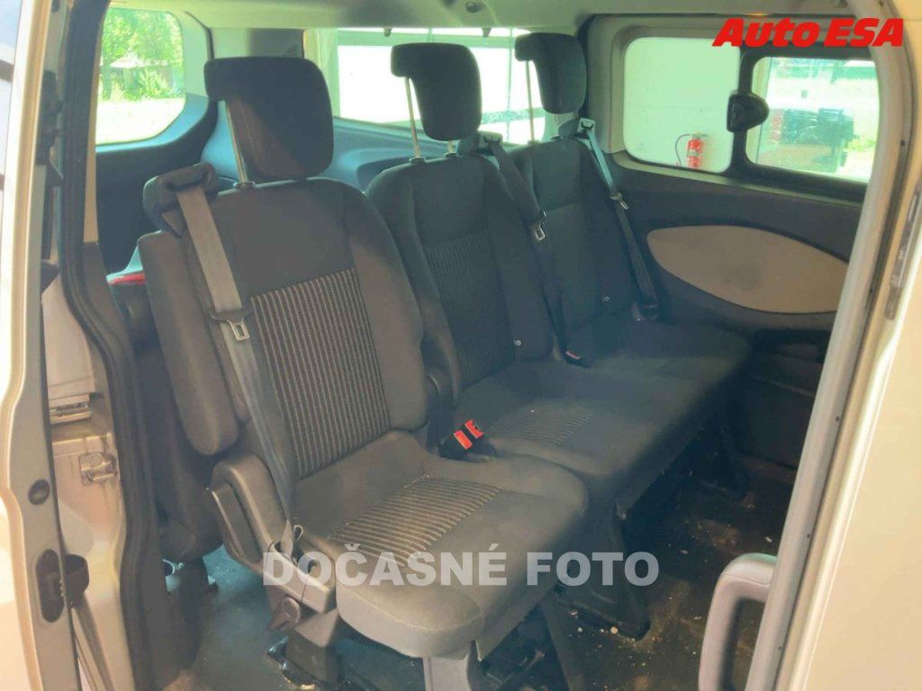 Ford Tourneo Custom, 2.2TDCi L2 9míst,Trend - fotka 4