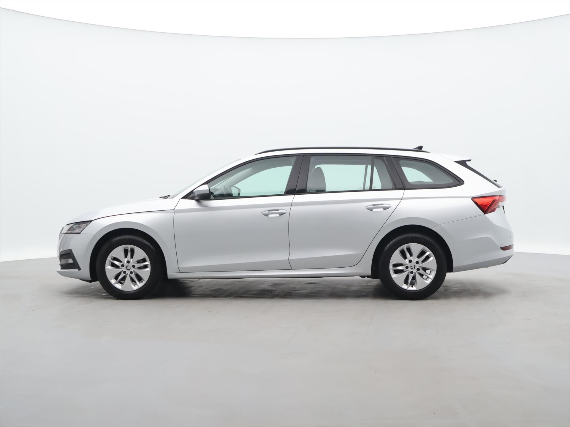 Škoda Octavia, 2,0 TDI 85kW Ambition CZ DPH - fotka 4