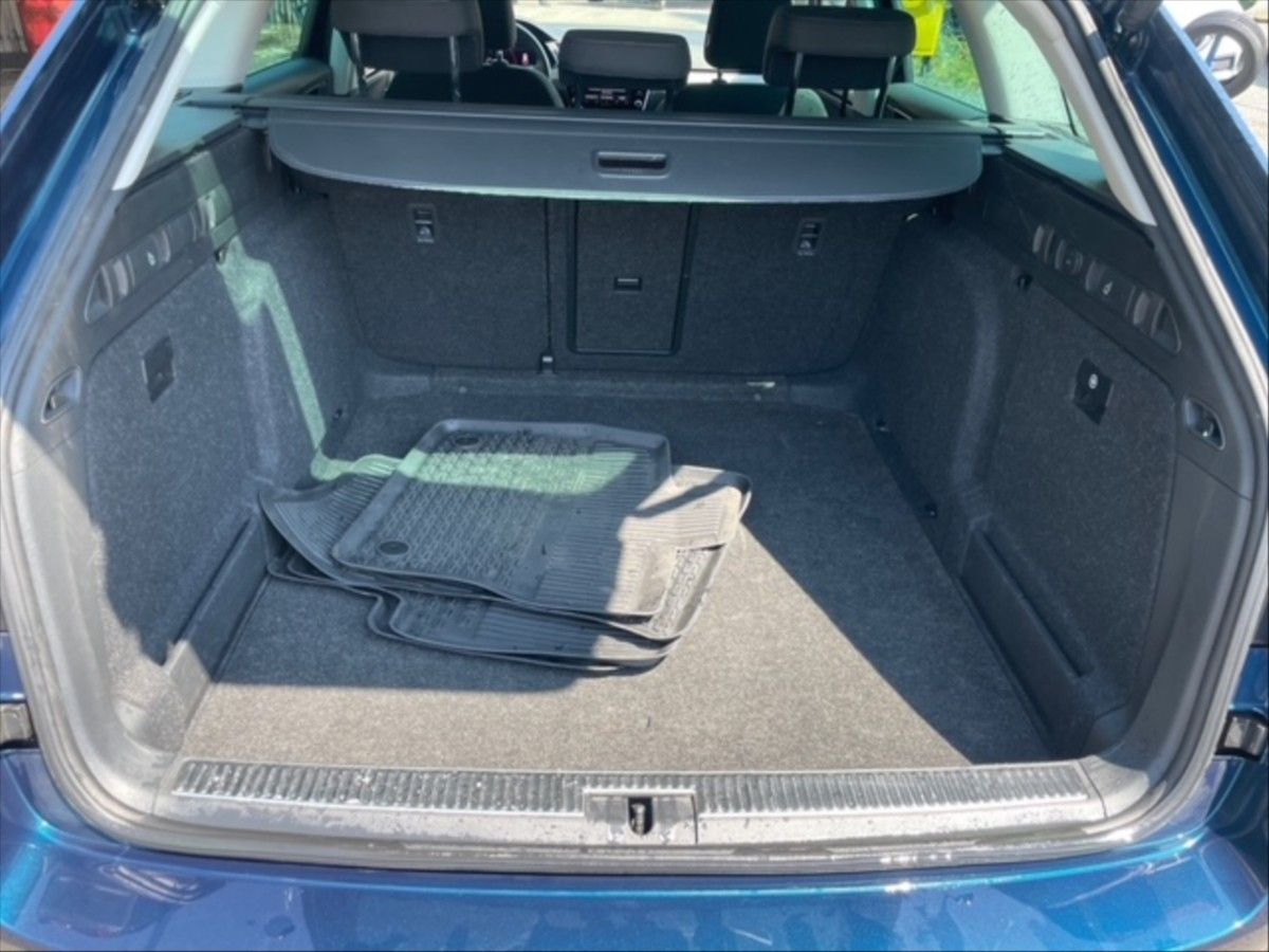 Škoda Superb, 2,0 TDI 147 4x4 Style Aut - fotka 6