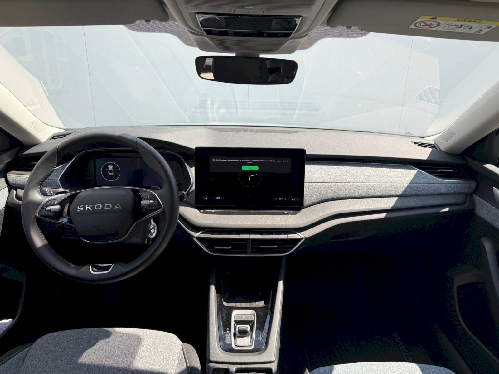 Škoda Octavia, M-HEV SELECTION 1.5TSI/110 kW - fotka 5