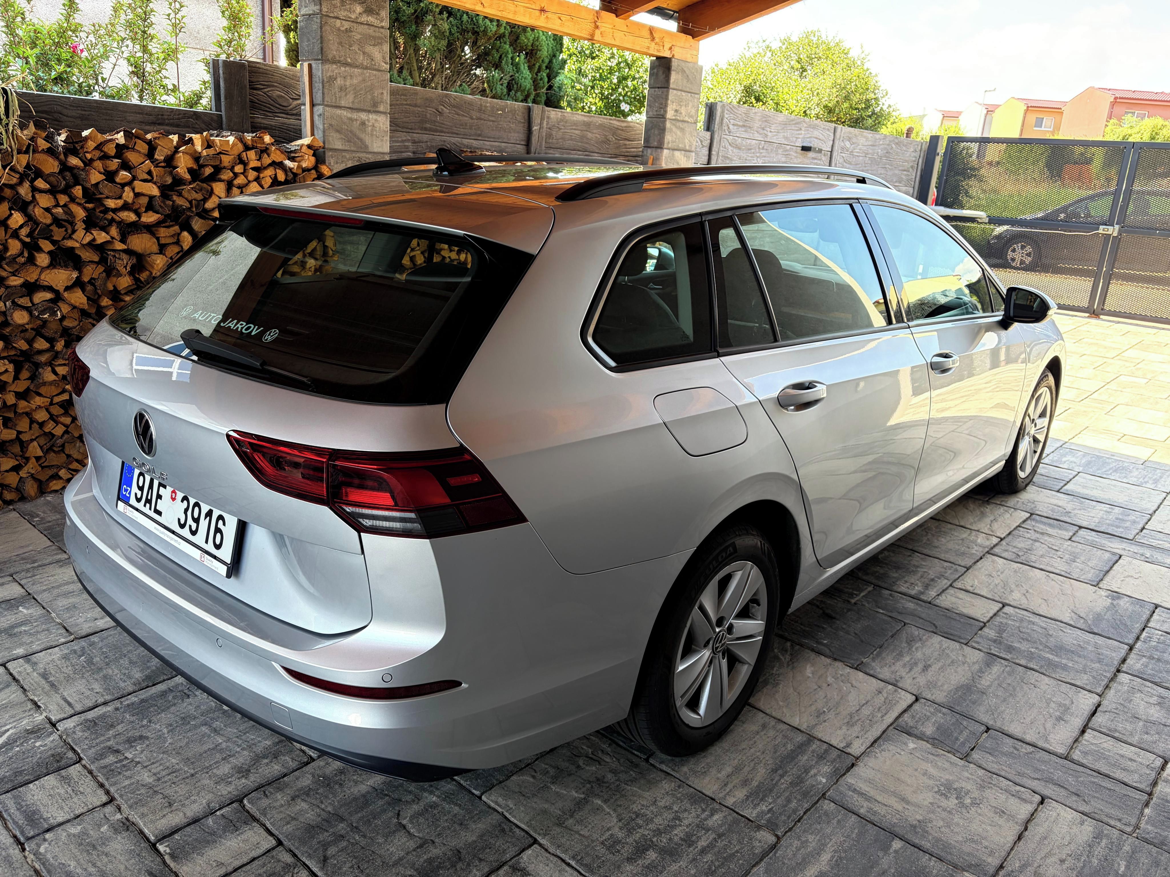 Volkswagen Golf, 1 MAJITEL  SERVISNI KNIHA - fotka 6