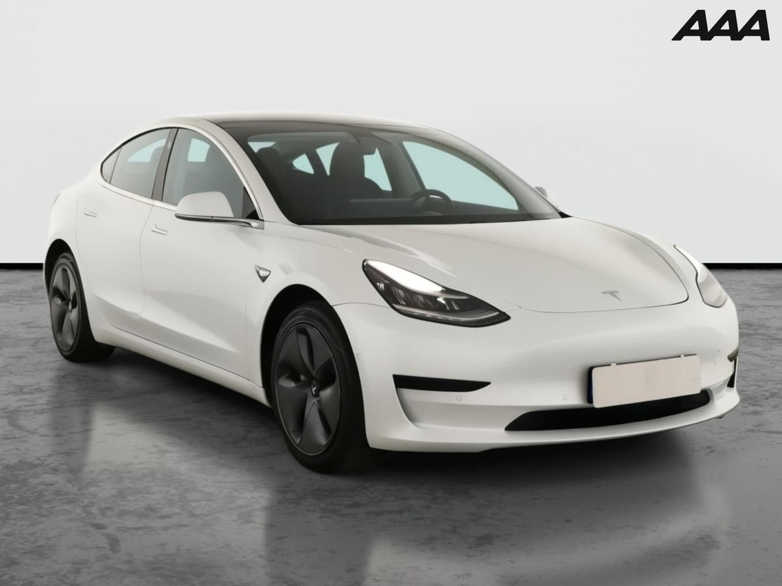 Tesla Model 3, Std Range Plus 52kWh, SoH 82%
