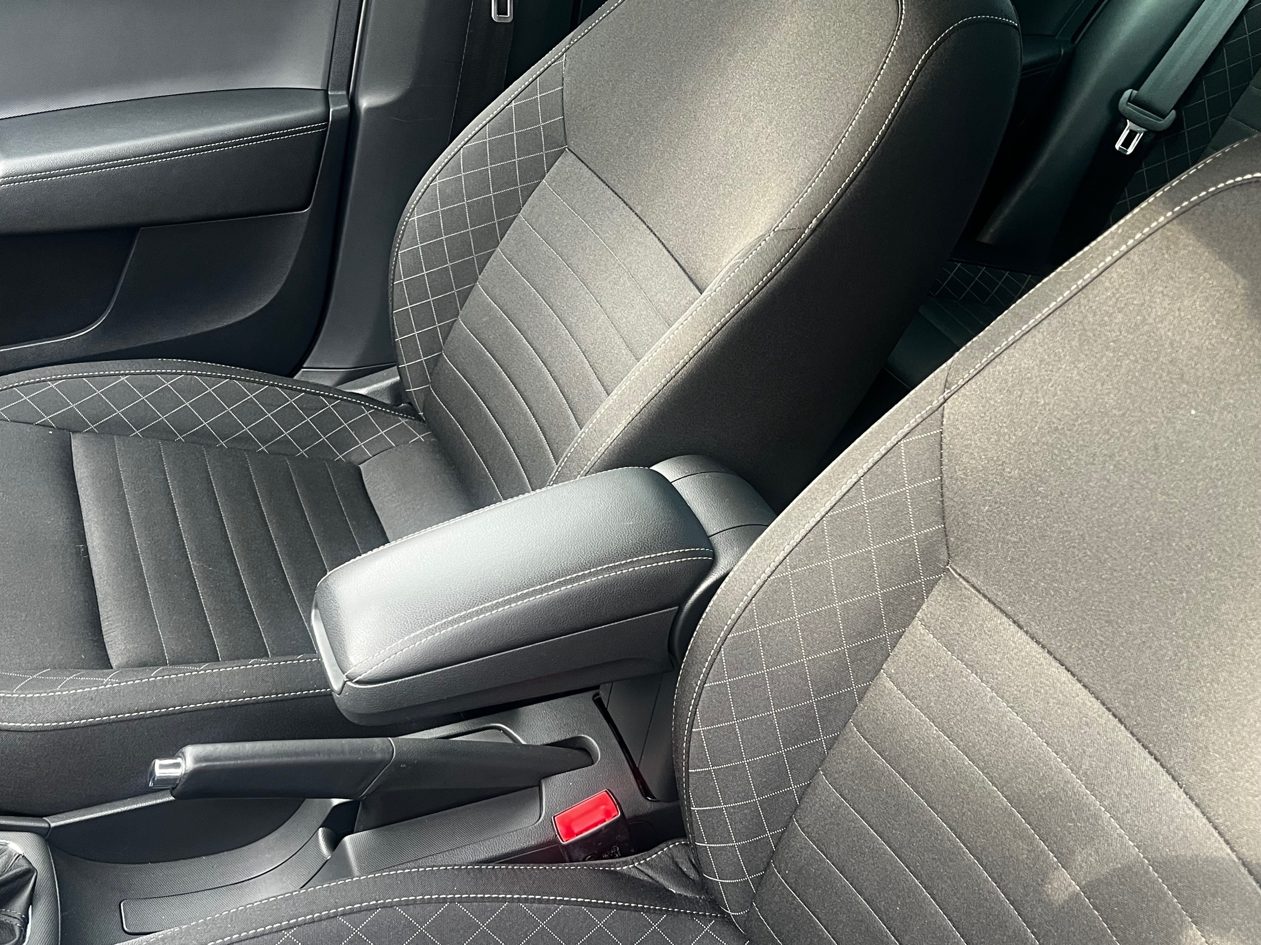 Škoda Rapid, Kamera,AppCarPlay,Radar Bixeno - fotka 5