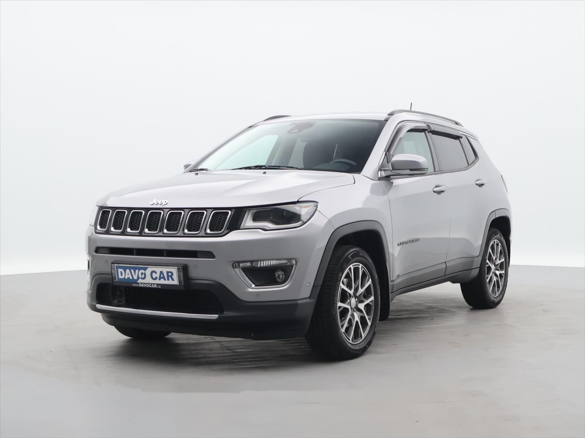 Jeep Compass, 1,4 MultiAir Aut. 4WD Limited - fotka 3