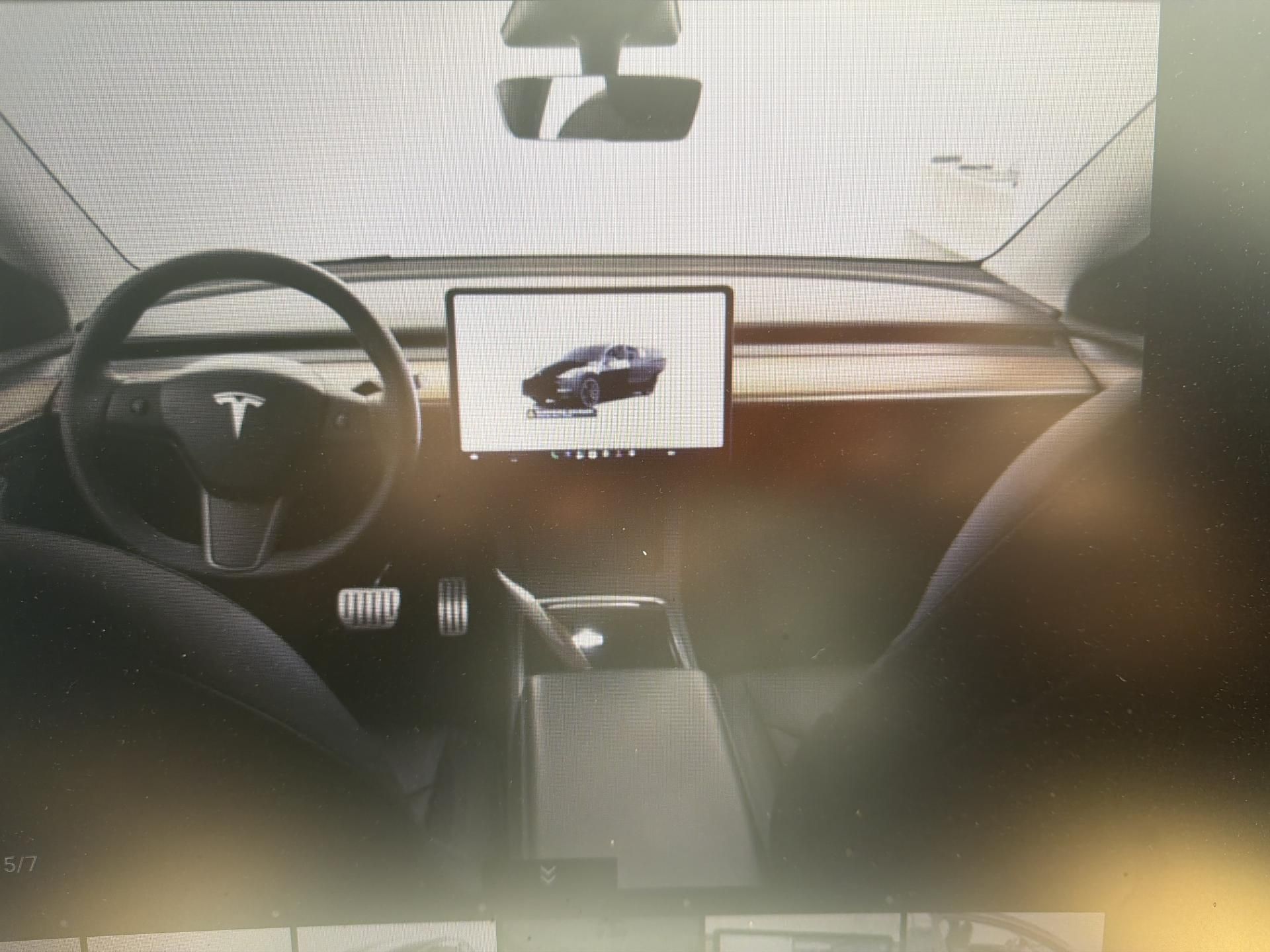 Tesla Model Y, Performance-540PS-AWD-Záruka- - fotka 2