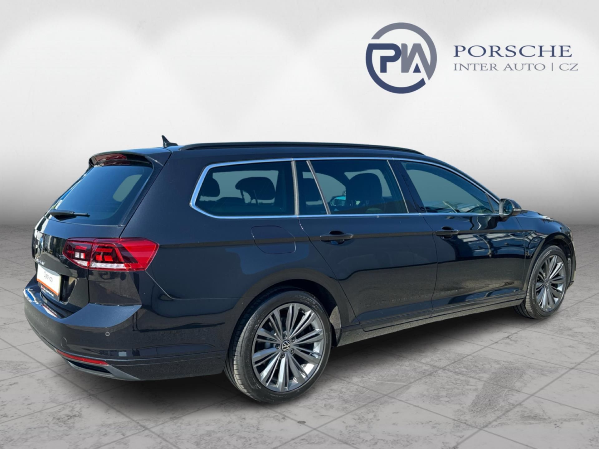 Volkswagen Passat, Business 2.0 TDI 110 kW DSG Va - fotka 6