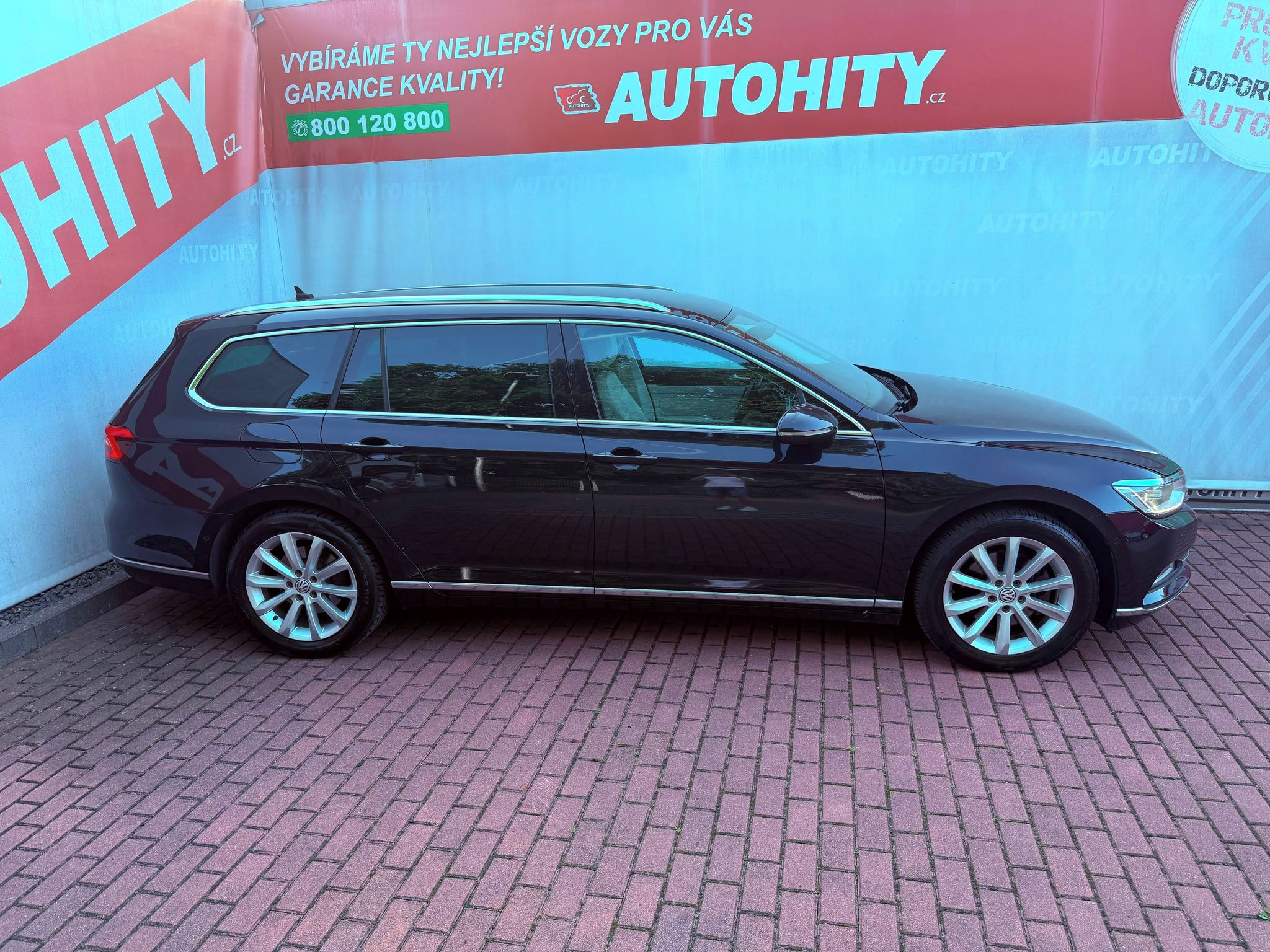 Volkswagen Passat, 2.0 TSi DSG Highline, ACC - fotka 6