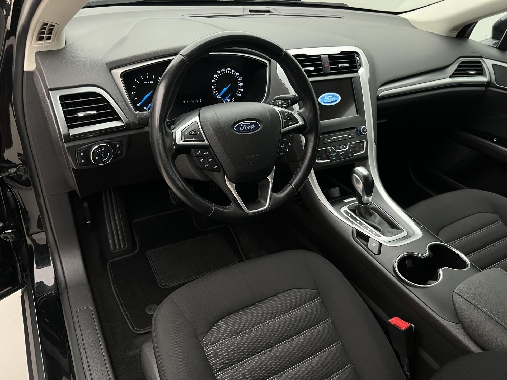 Ford Mondeo, 2.0 TDCI TREND - fotka 4