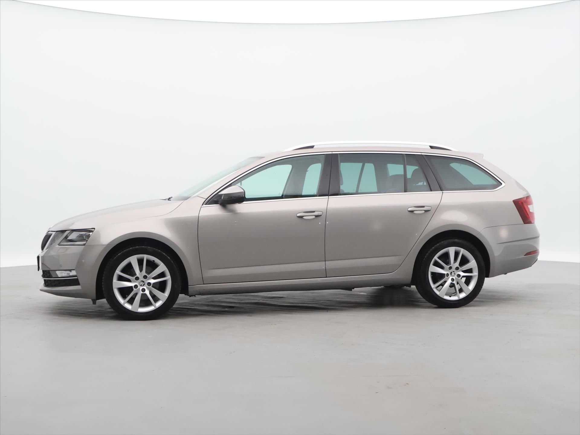 Škoda Octavia, 1,4 TSI 110 kW Style - fotka 4