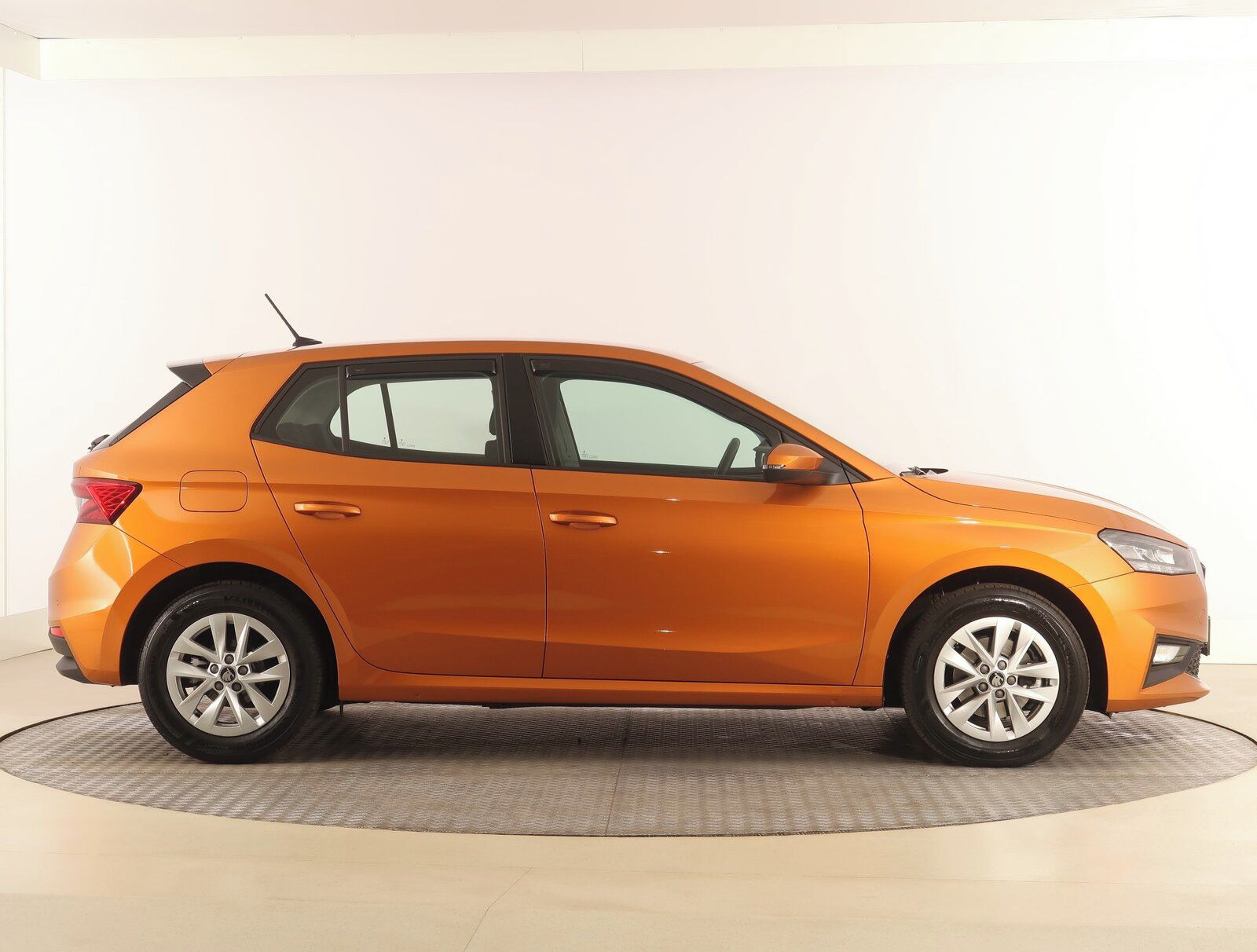 Škoda Fabia, 1.0 TSI, Selection, Záruka, ČR - fotka 6