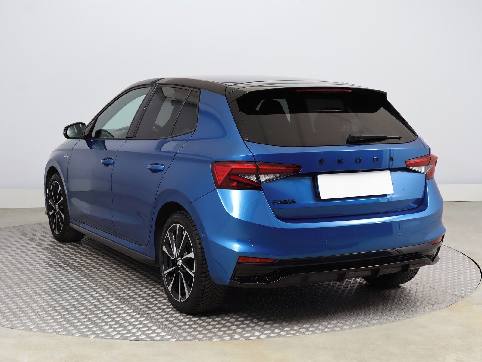 Škoda Fabia, 1.0 TSI, Serv.kniha - fotka 4