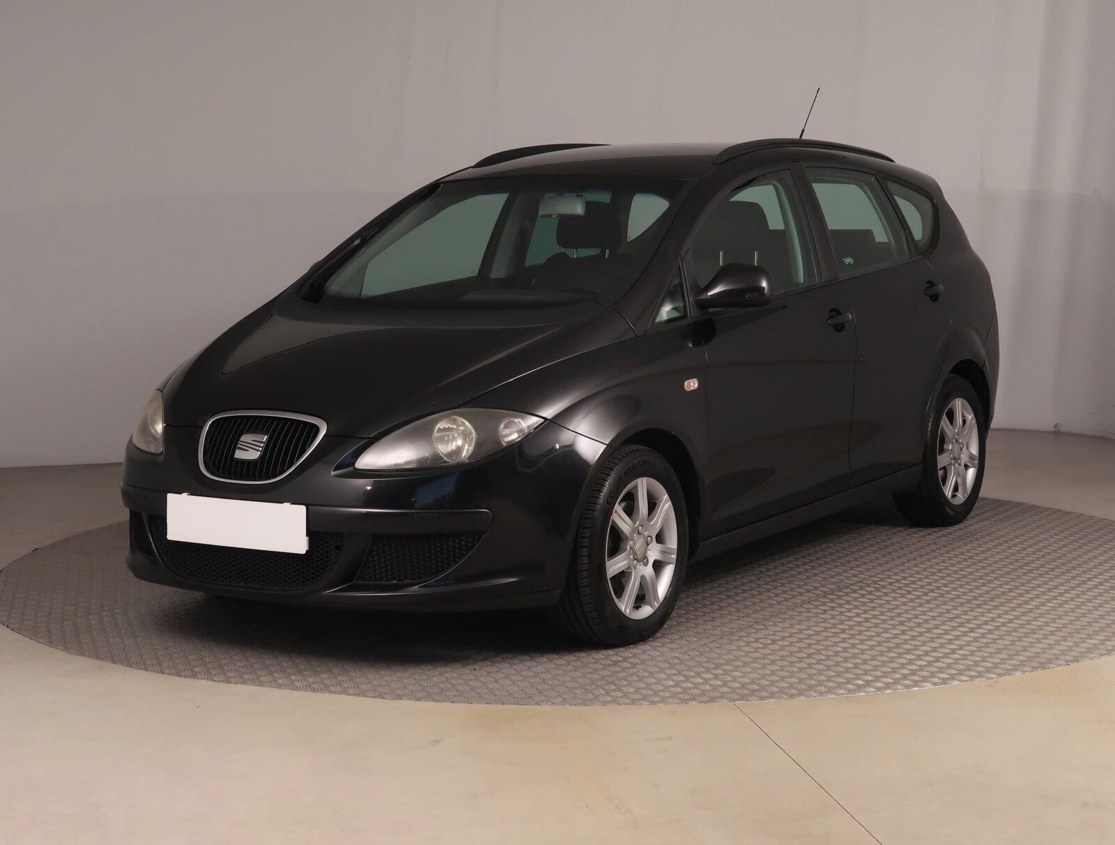 Seat Altea, 1.9 TDI, Tažné, jezdí dobře - fotka 2