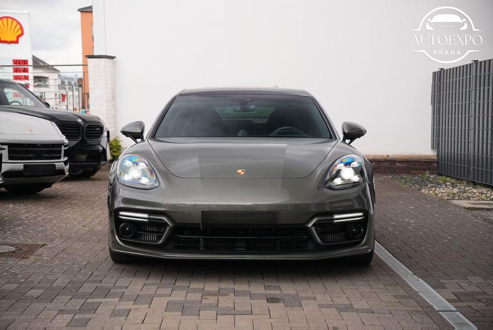 Porsche Panamera, 4 E-Hybrid Sport Turismo Sport - fotka 3