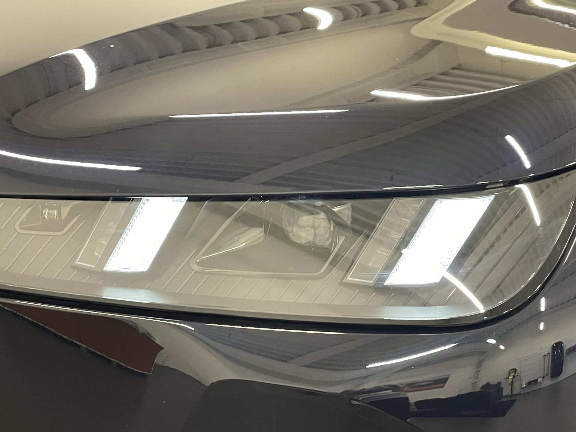 BMW iX, iX xDrive60 M PRO - fotka 5
