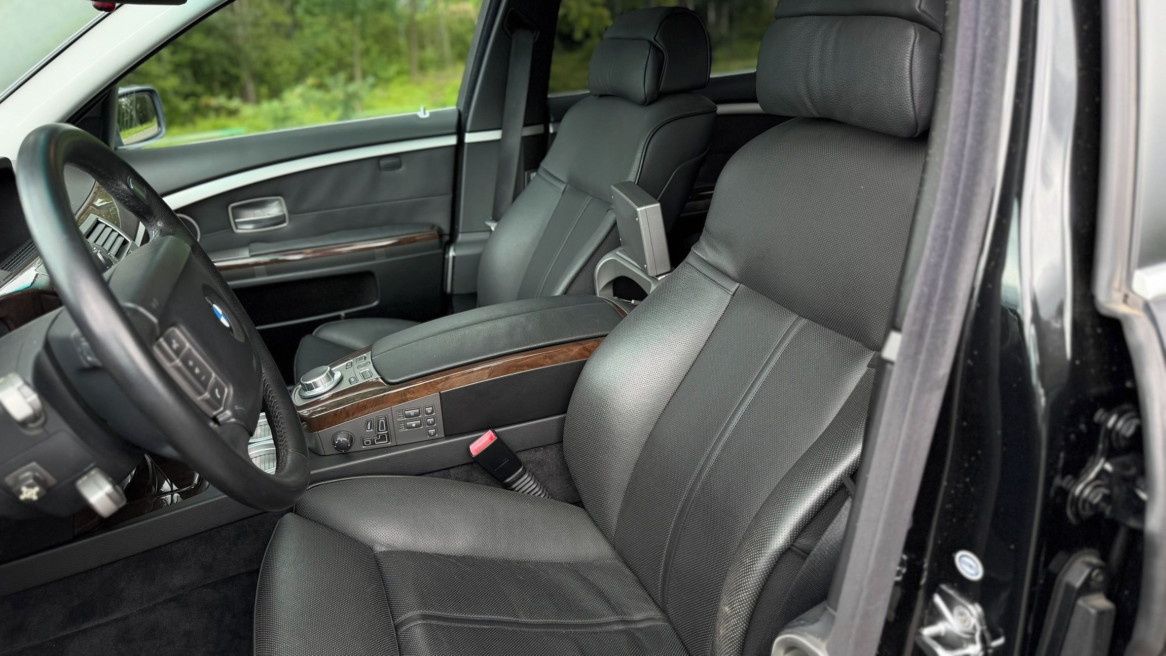 BMW Řada 7, BMW e66 750Li Low mileage - fotka 4