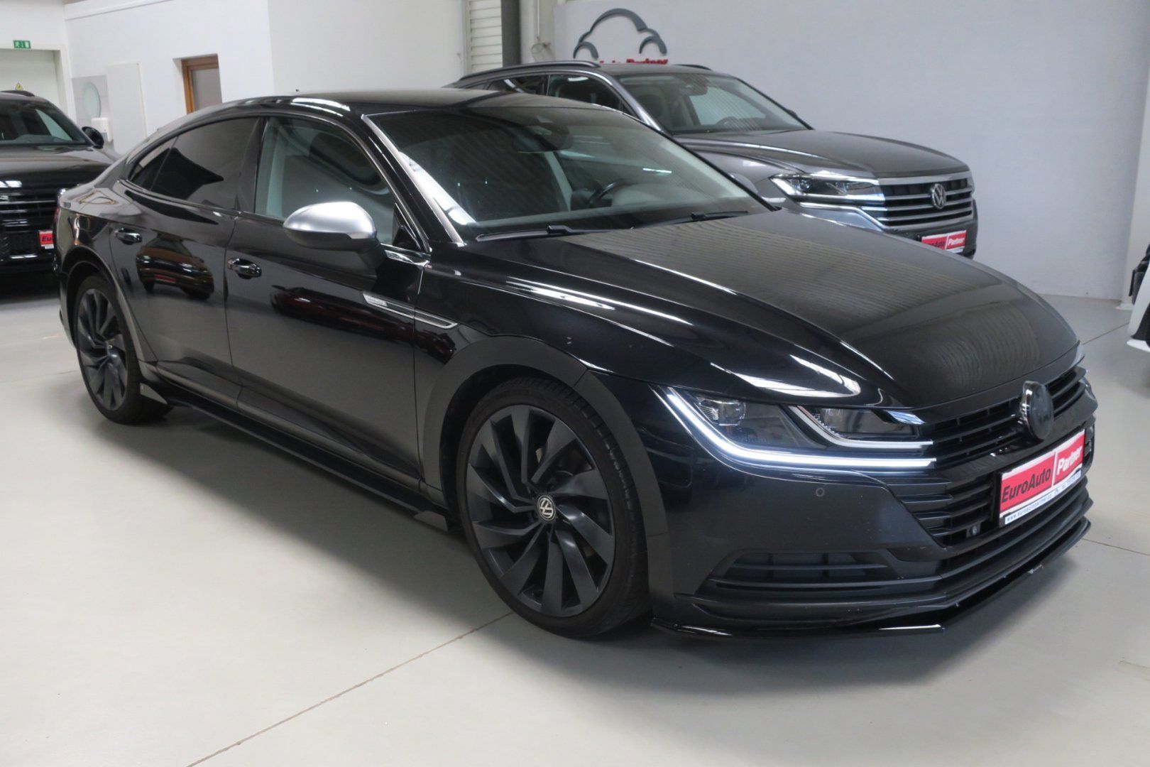 Volkswagen Arteon, 2.0 TDI BMT 140kW DSG Elegance - fotka 5