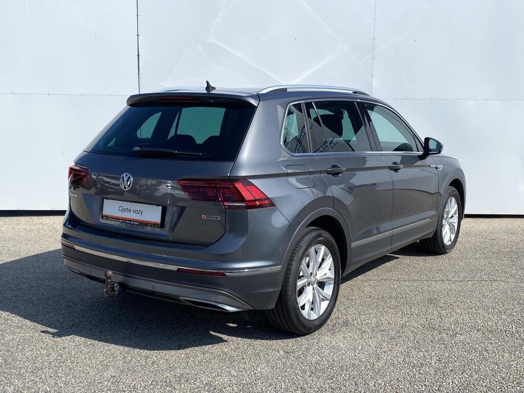 Volkswagen Tiguan, 2,0 BiTDI 4Mot Highline DSG - fotka 2