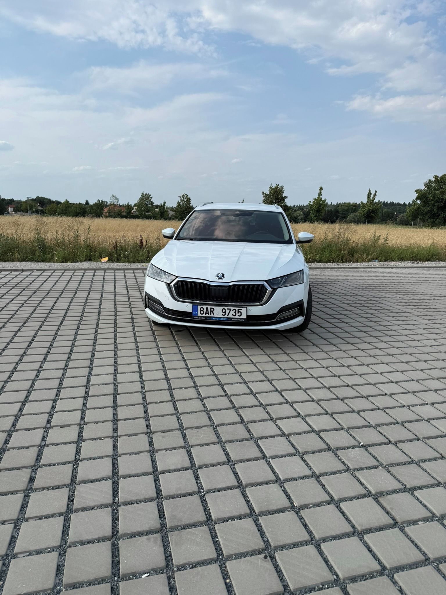 Škoda Octavia, Combi 2.0TDI 85kw Style Plus - fotka 4