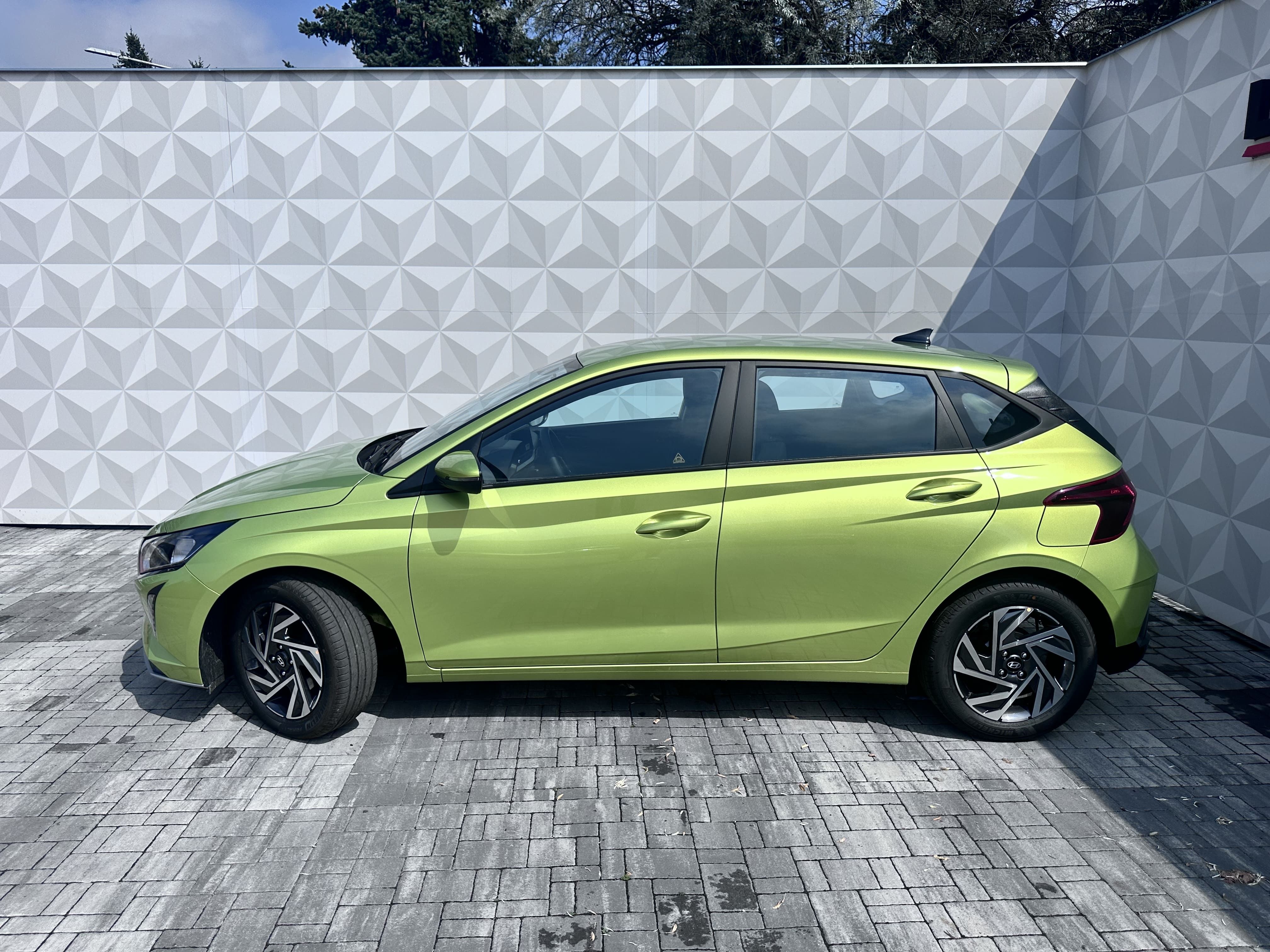 Hyundai i20, 26 1.0 T-GDI GO! - fotka 2