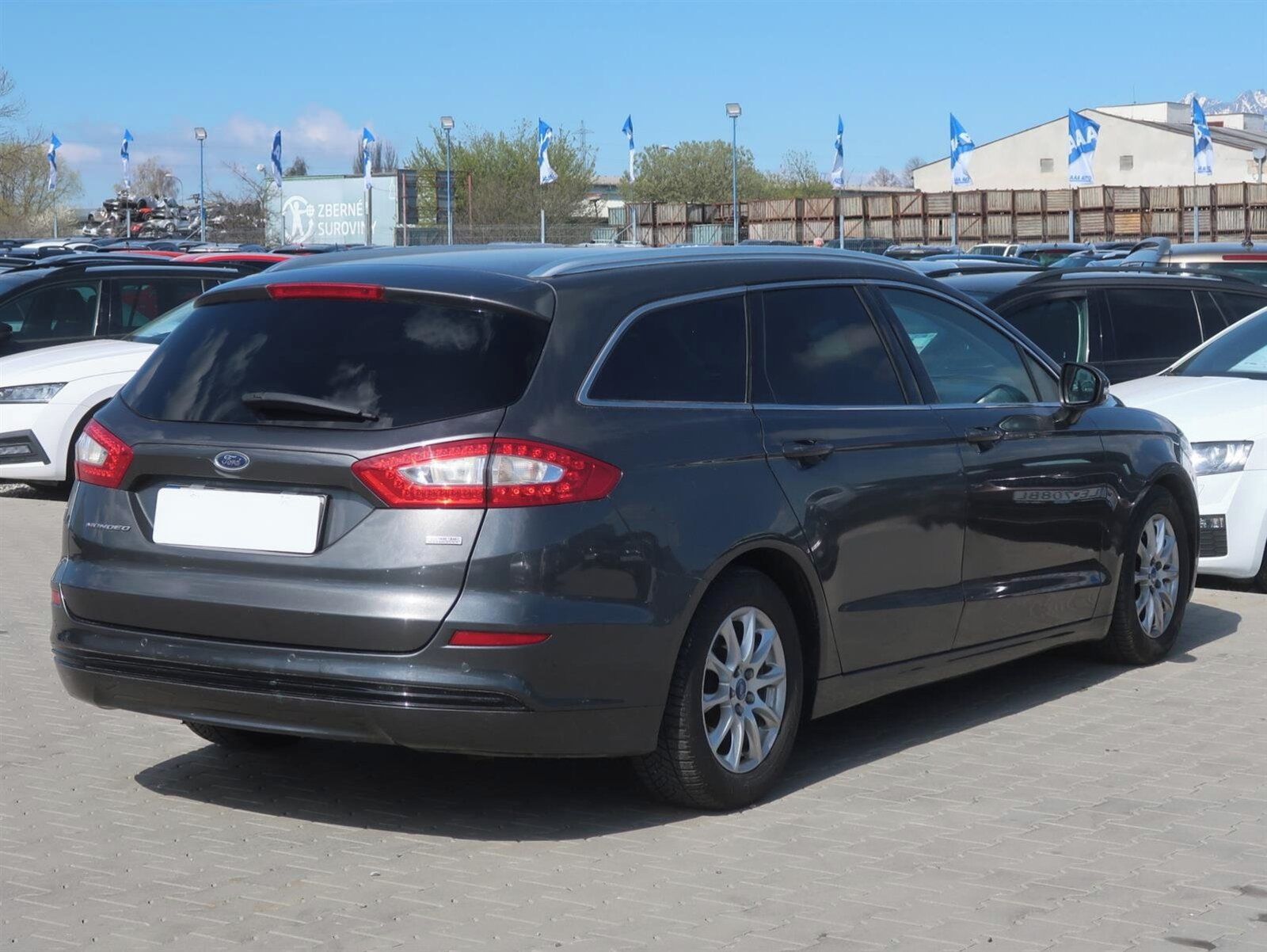 Ford Mondeo, 1.5 TDCi, Navi - fotka 5