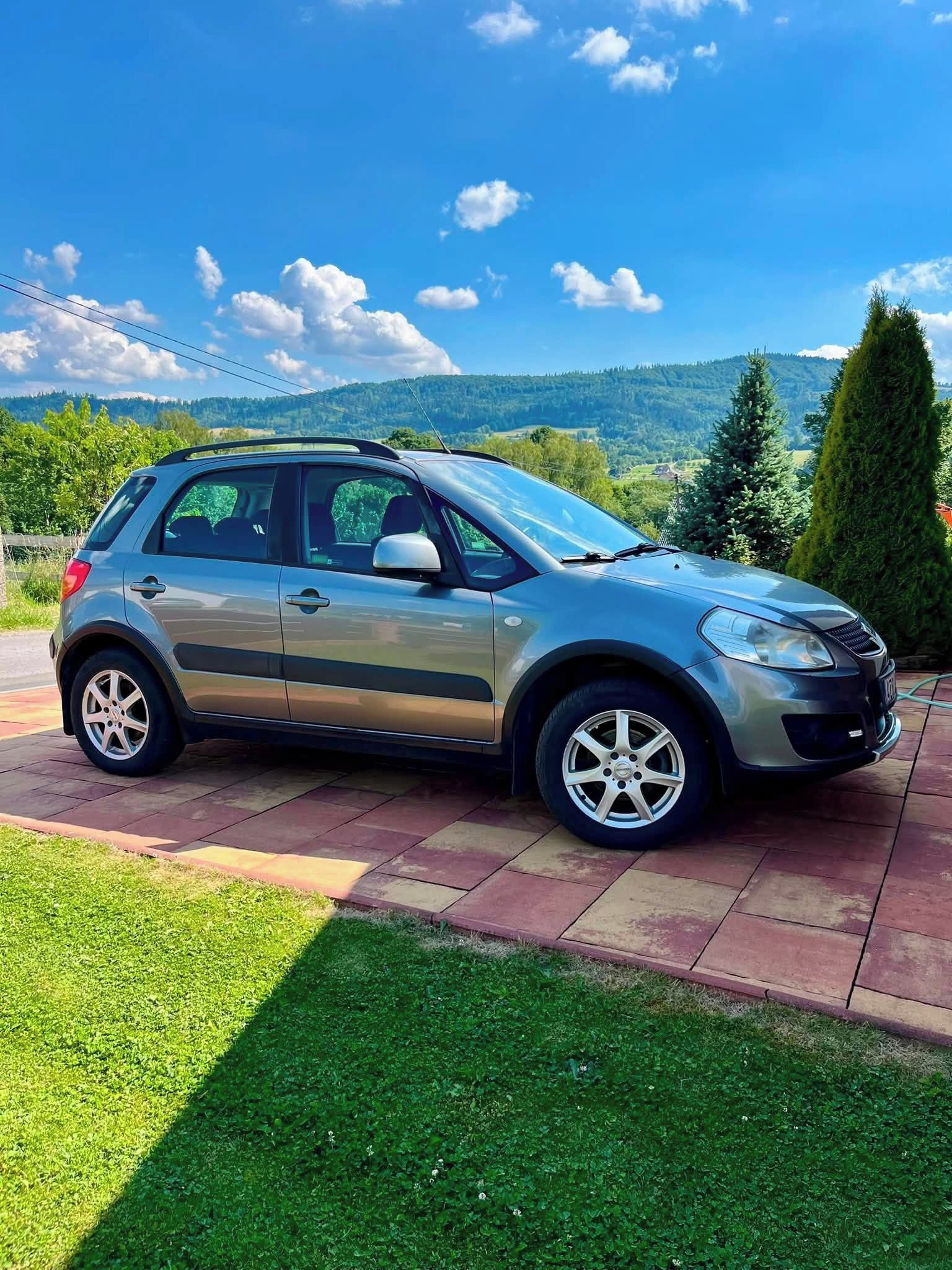 Suzuki SX4, Suzuki SX4 4x4 1.6 + LPG 2010 - fotka 2