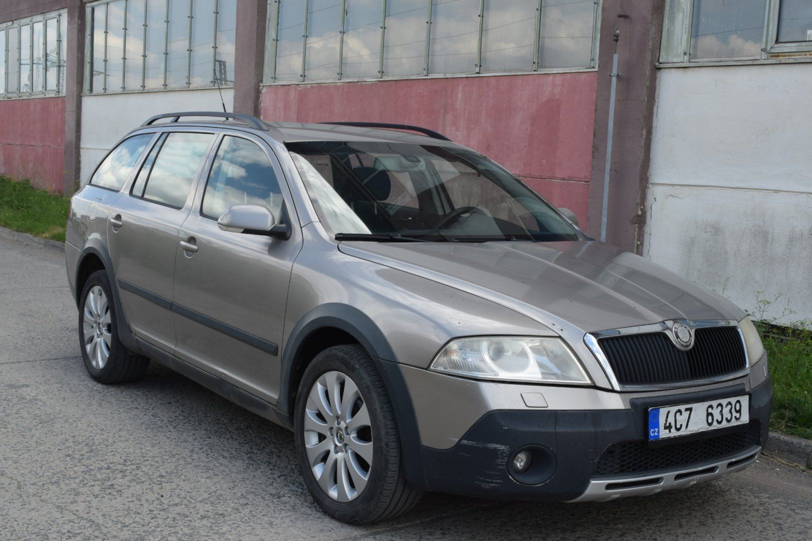 Škoda Octavia, scout - fotka 6