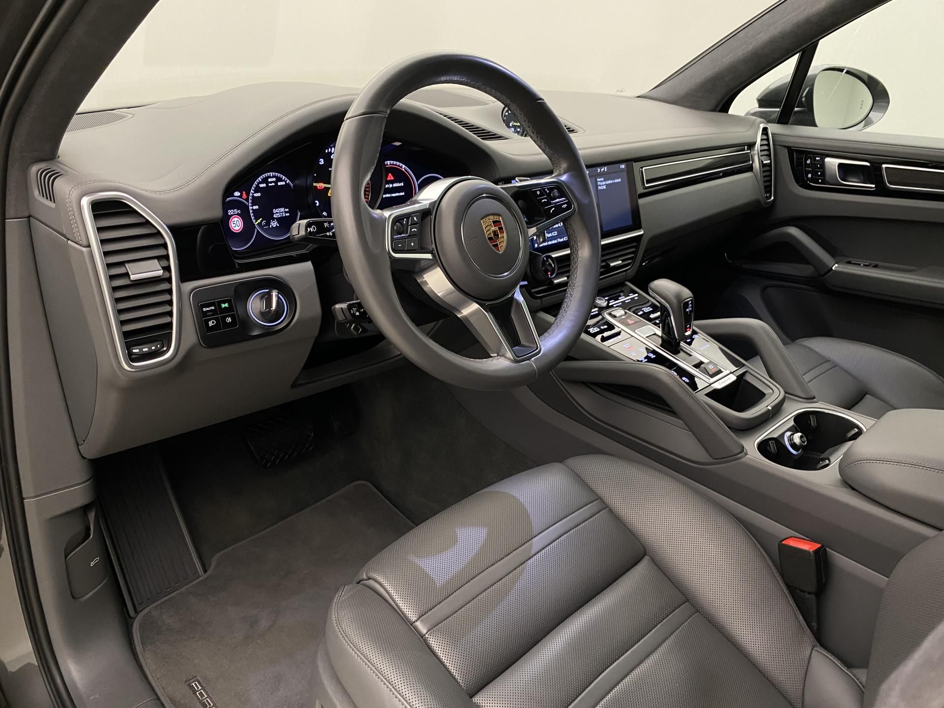Porsche Cayenne, E-HYBRID 250kW AWD AUT CZ - fotka 4